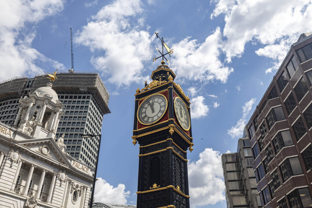 Photo of Little Ben clock in Victoria