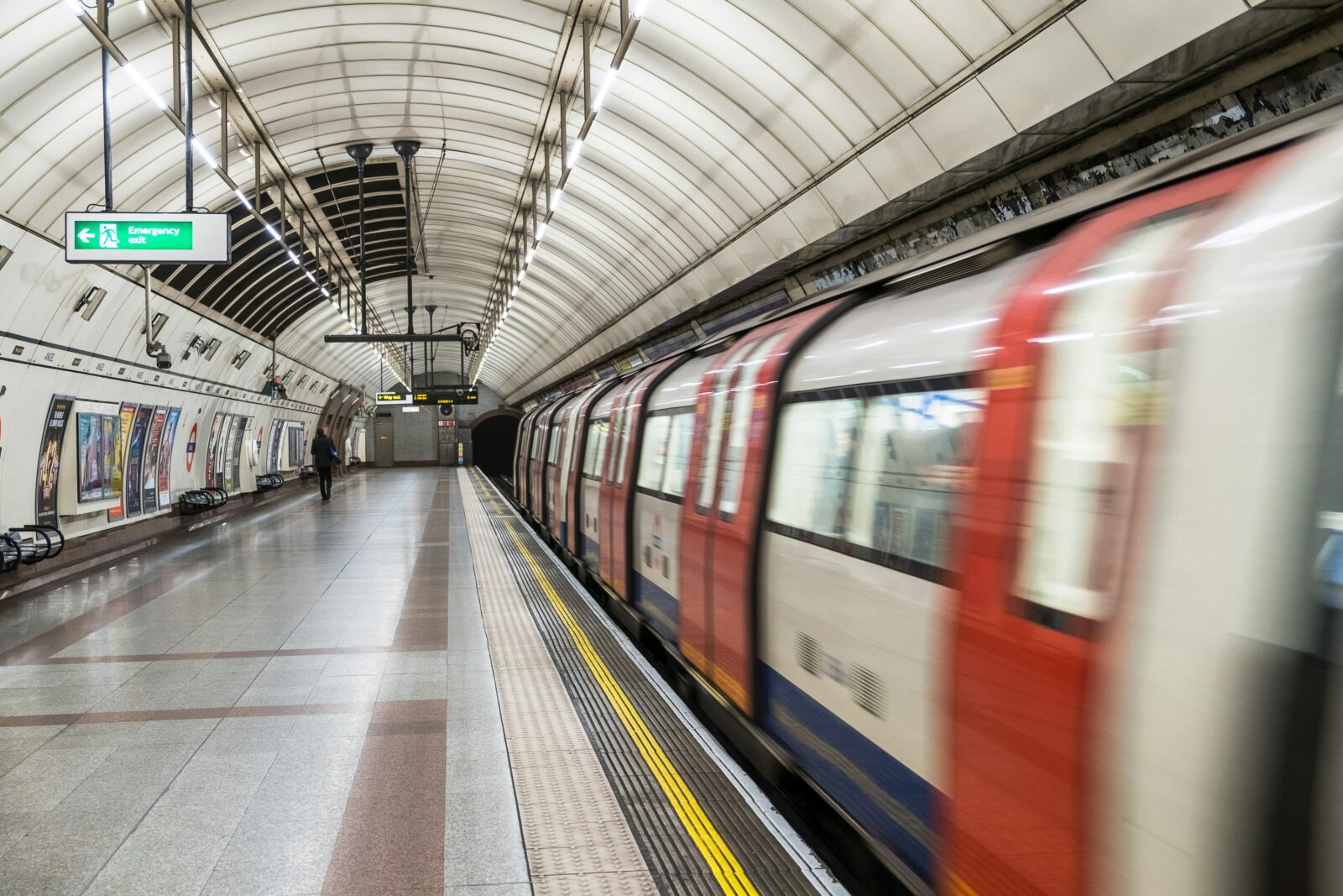 london underground travel with child